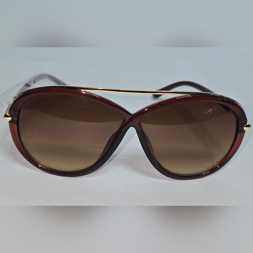 NWT Sunglasses Aviator Style Brown Glossy Gold Trim